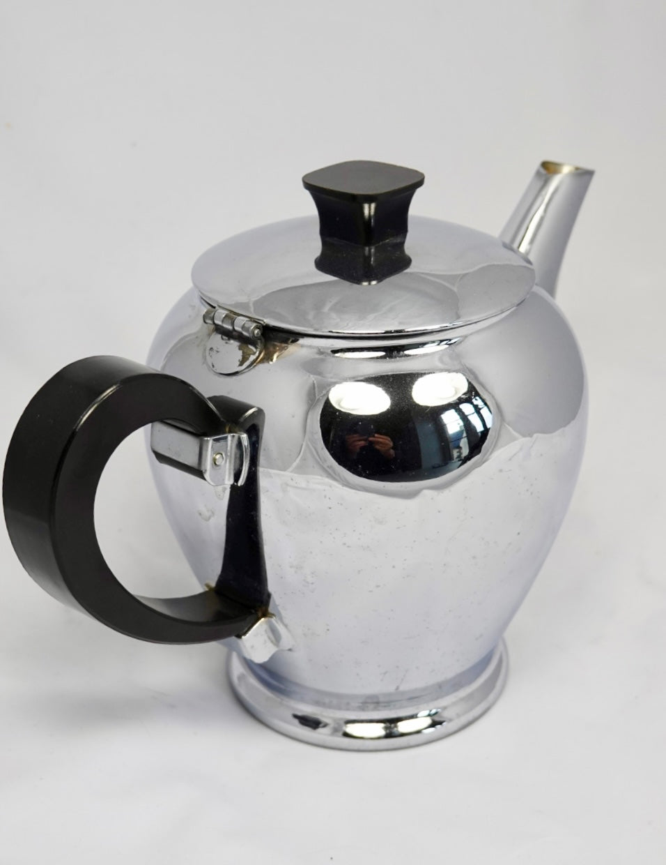 Vintage Chrome and Bakelite Tea Pot